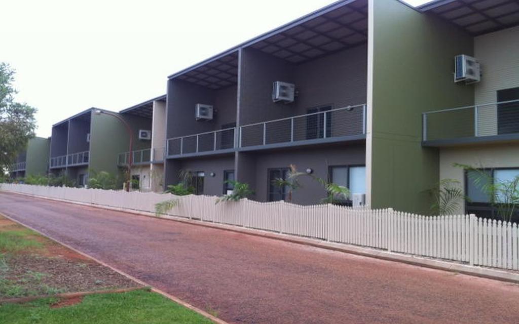 Breezes Apartments Broome Eksteriør bilde